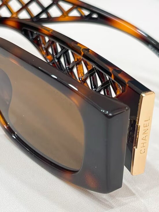 Chanel Tortoise Sunglasses with Lattice Temples & CC Logo main image 5